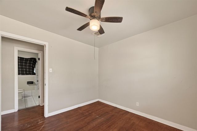 5810 Flamingo Drive, Houston, TX 77033