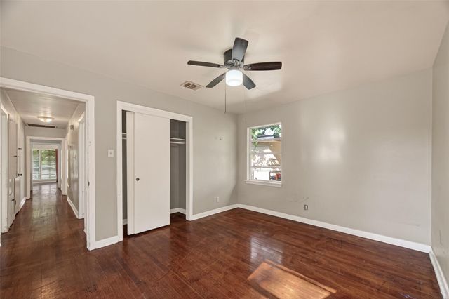 5810 Flamingo Drive, Houston, TX 77033