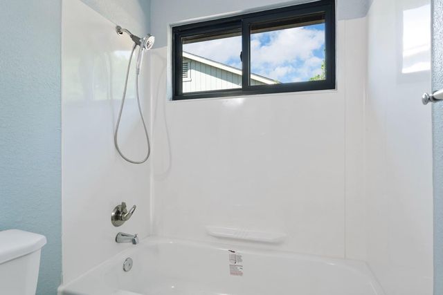 881 Spur Way, Galt, CA 95632