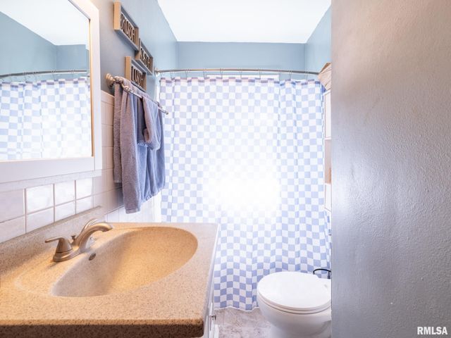 1219 S 18TH Street, Pekin, IL 61554