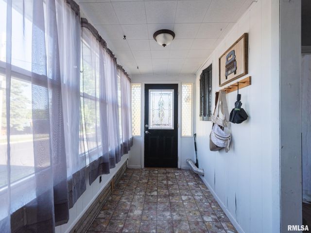 1219 S 18TH Street, Pekin, IL 61554