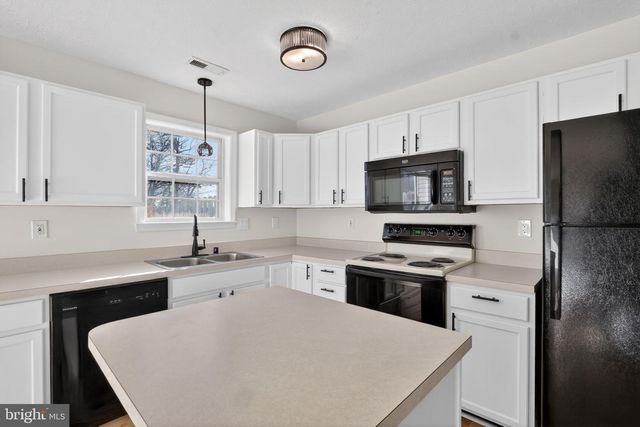 4540 LEIGHANN LN, Fredericksburg, VA 22408