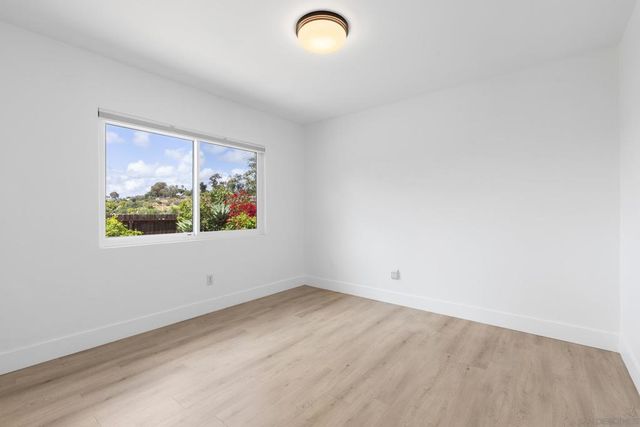 2812 Arcola Ave., San Diego, CA 92117