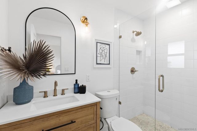 2812 Arcola Ave., San Diego, CA 92117