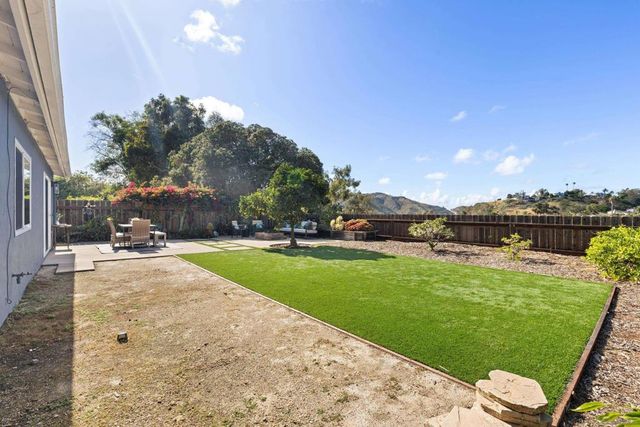 2812 Arcola Ave., San Diego, CA 92117