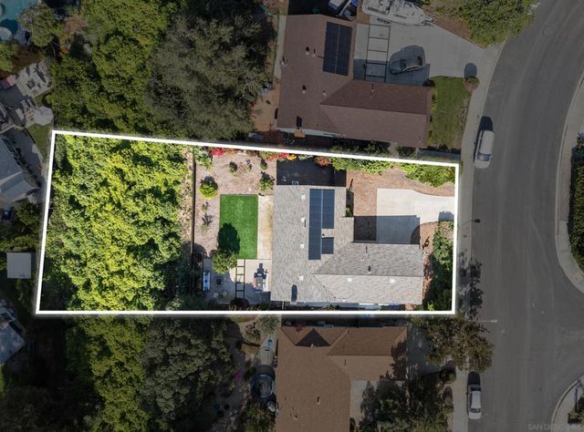 2812 Arcola Ave., San Diego, CA 92117