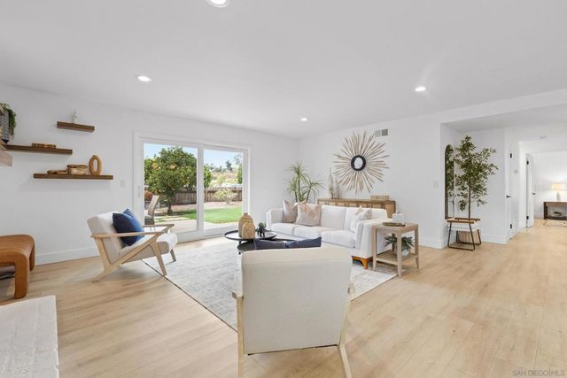 2812 Arcola Ave., San Diego, CA 92117