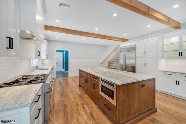 28 North St, Ramsey Boro, NJ 07446