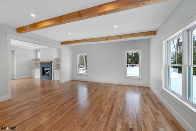 28 North St, Ramsey Boro, NJ 07446