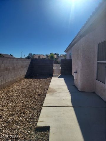 7928 Nookfield Drive, Las Vegas, NV 89147
