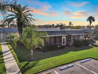 1802 BEDFORD TERRACE 182, Sun City Center, FL 33573