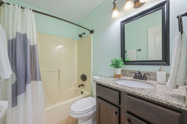 1915 Heartland Drive, Fort Walton Beach, FL 32547