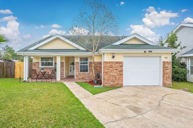 1915 Heartland Drive, Fort Walton Beach, FL 32547