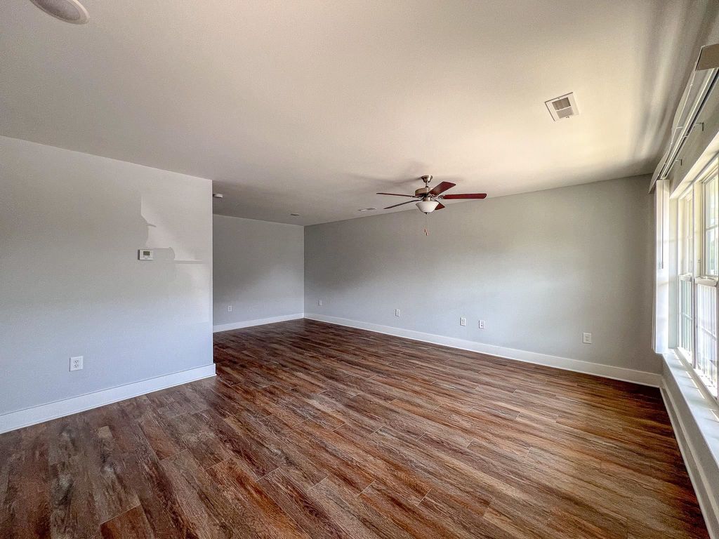2708 Mercer Dr, Conway, SC 29526 — photo 2