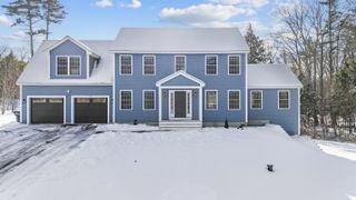 78 Back Road, Danville, NH 03819