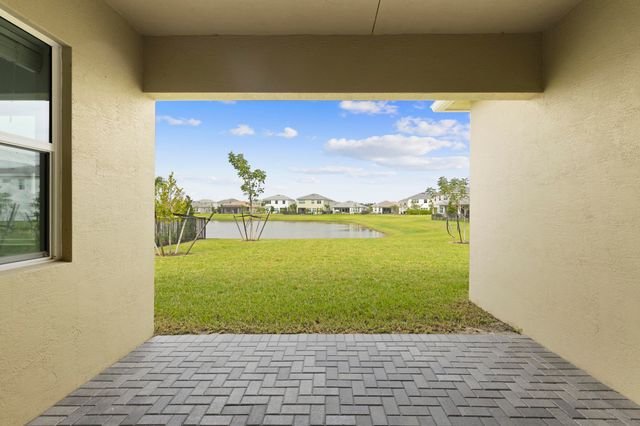 13548 Spruce Pine Drive, Westlake, FL 33470