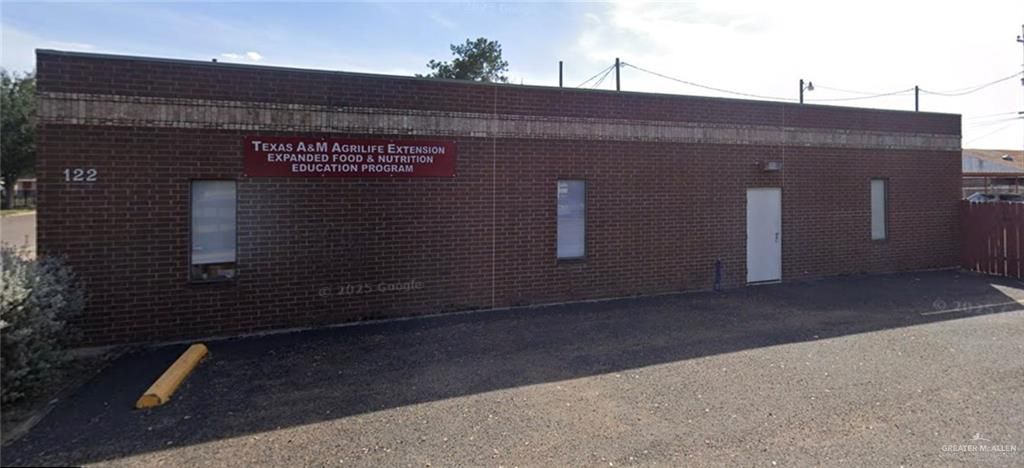 122 E Van Week Street, Edinburg, TX 78541