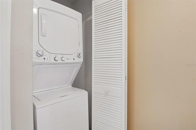 14019 NOTREVILLE WAY, Tampa, FL 33624