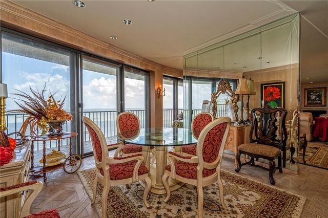 4500 Ocean Dr 9A, Corpus Christi, TX 78412