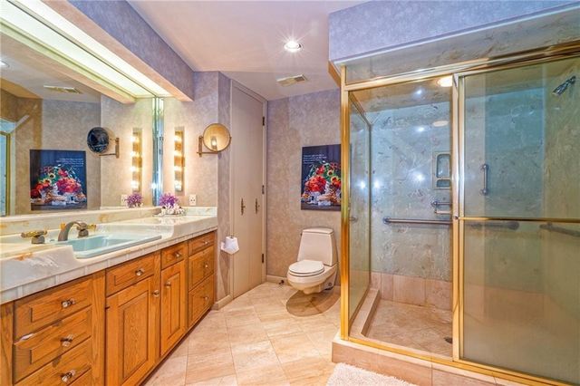 4500 Ocean Dr 9A, Corpus Christi, TX 78412