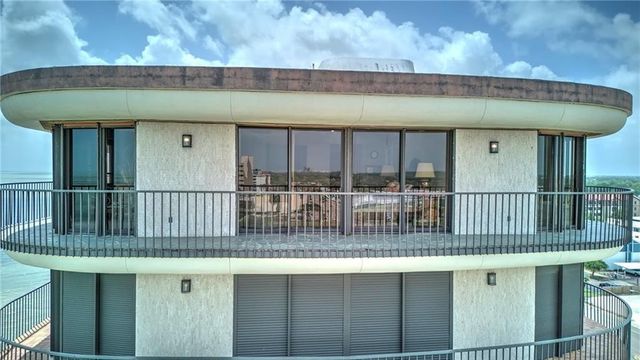 4500 Ocean Dr 9A, Corpus Christi, TX 78412