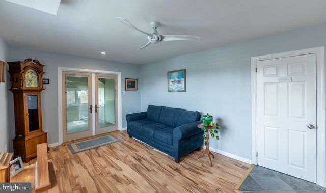 45 IROQUOIS DR, Royersford, PA 19468