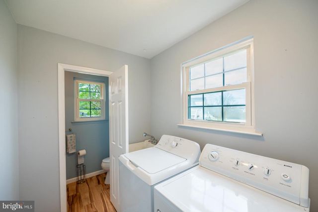 45 IROQUOIS DR, Royersford, PA 19468