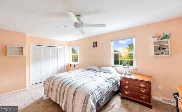 45 IROQUOIS DR, Royersford, PA 19468