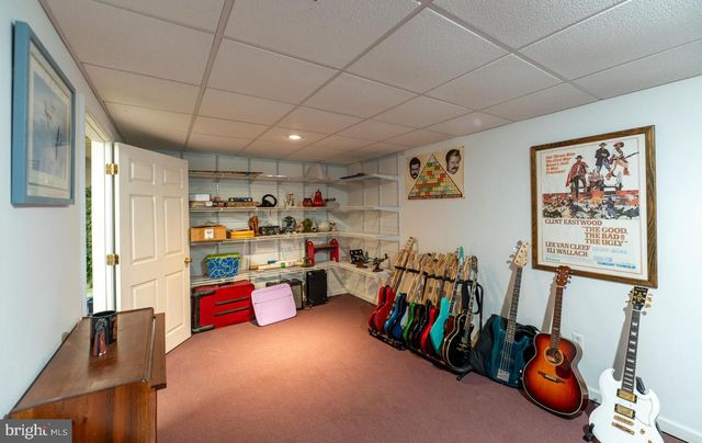 45 IROQUOIS DR, Royersford, PA 19468