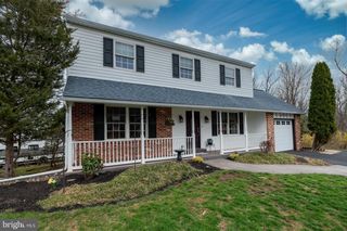 45 IROQUOIS DR, Royersford, PA 19468