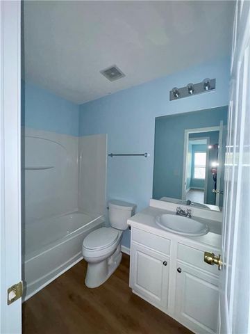 3871 Pleasant Oaks Drive, Lawrenceville, GA 30044