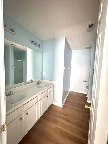 3871 Pleasant Oaks Drive, Lawrenceville, GA 30044