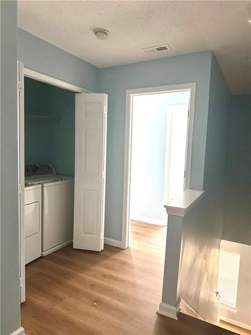 3871 Pleasant Oaks Drive, Lawrenceville, GA 30044