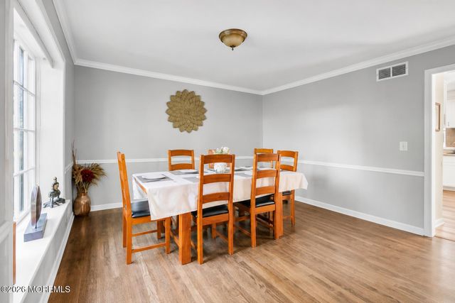 9 New Monmouth Road, Middletown, NJ 07748