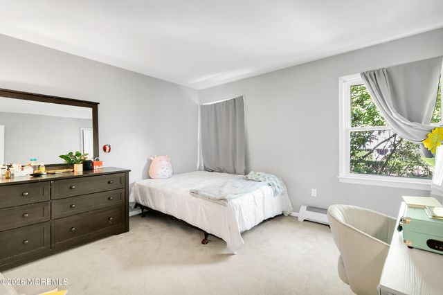 9 New Monmouth Road, Middletown, NJ 07748
