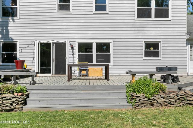 9 New Monmouth Road, Middletown, NJ 07748