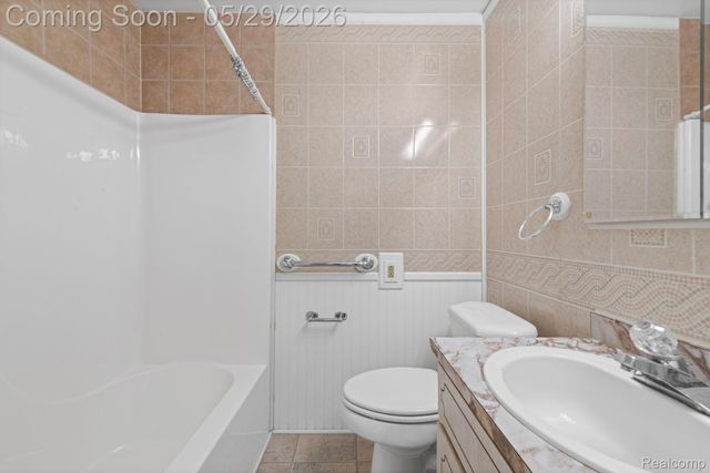 12435 Agnes Street, Southgate, MI 48195