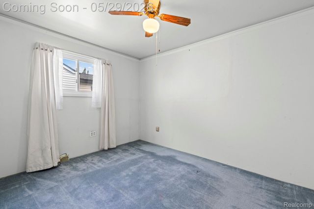 12435 Agnes Street, Southgate, MI 48195