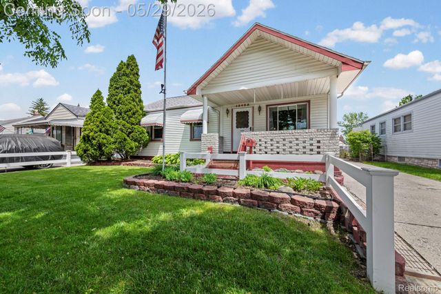 12435 Agnes Street, Southgate, MI 48195