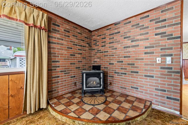 12435 Agnes Street, Southgate, MI 48195