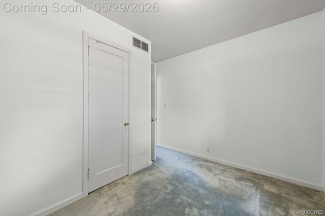 12435 Agnes Street, Southgate, MI 48195