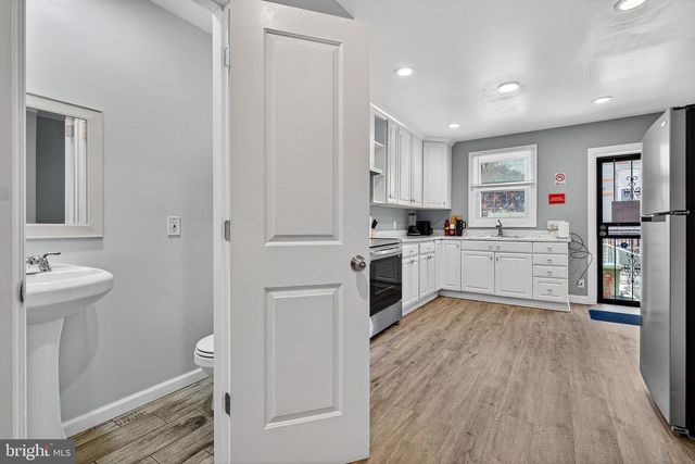 2926 E FAYETTE ST, Baltimore, MD 21224