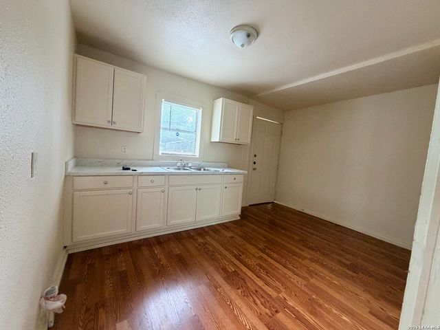 1522 Gibbs, San Antonio, TX 78202