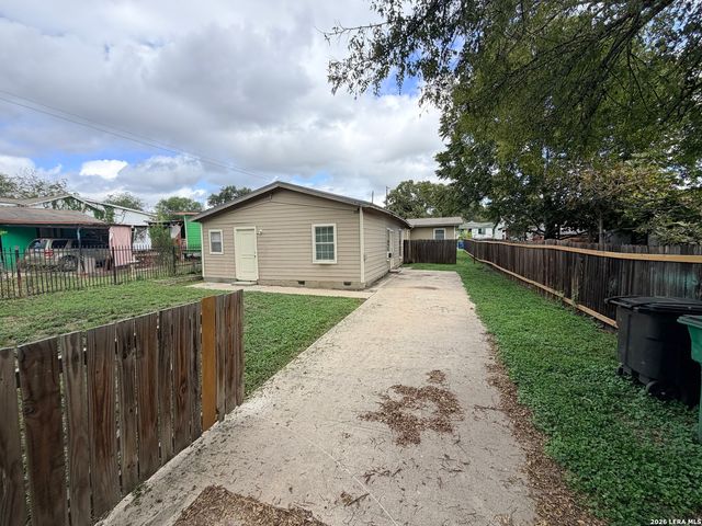 1522 Gibbs, San Antonio, TX 78202