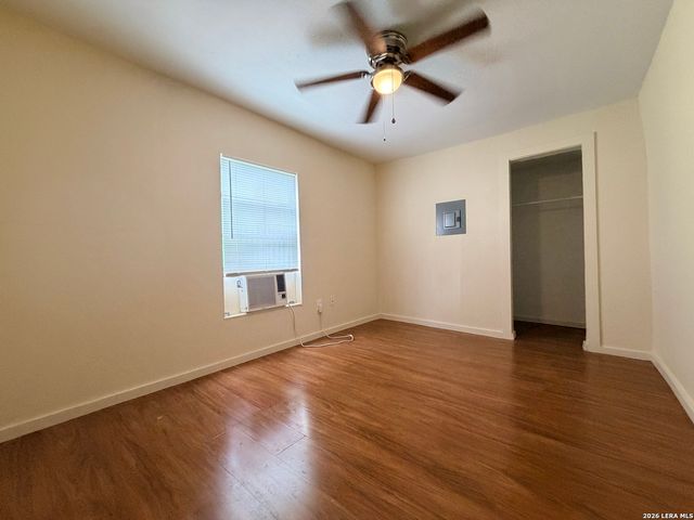1522 Gibbs, San Antonio, TX 78202