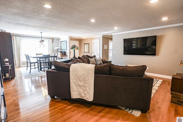 4501 Westchester Lane, Paducah, KY 42003