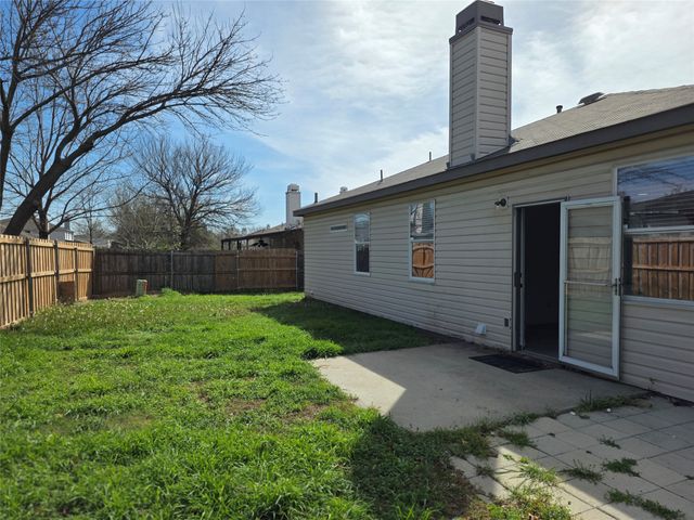 8109 Serenity Way, Denton, TX 76210