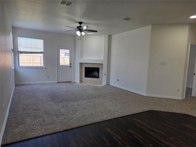 8109 Serenity Way, Denton, TX 76210