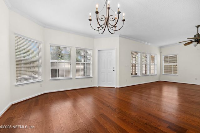 6239 DEVONHURST Drive, Jacksonville, FL 32258