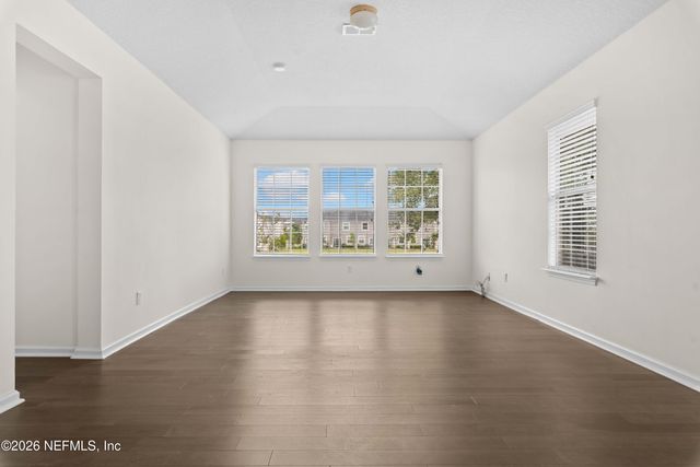 6239 DEVONHURST Drive, Jacksonville, FL 32258